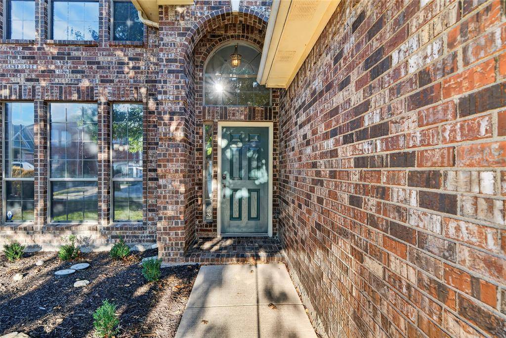 10834 Axton Court, Fort Worth, TX 76052