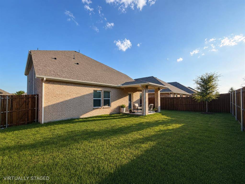 72 Palouse Street, Red Oak, TX 75154