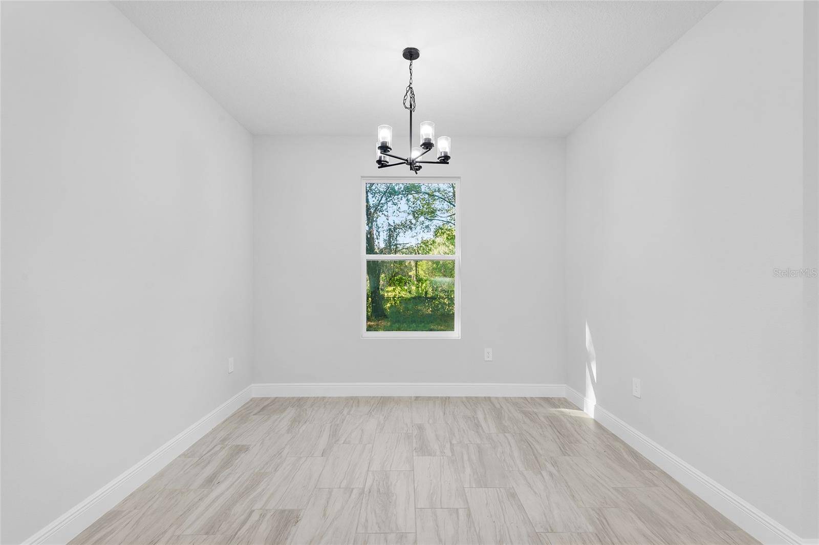371 MILLER RD, Sanford, FL 32773