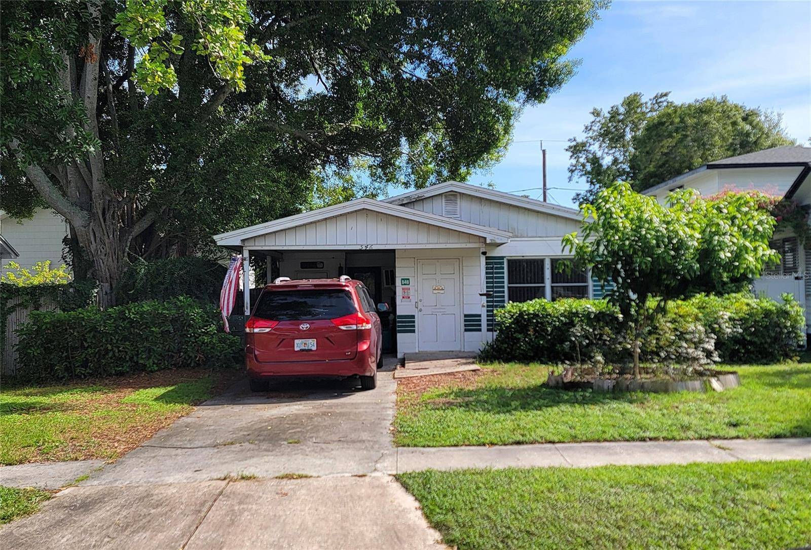 546 35TH AVE N, St Petersburg, FL 33704