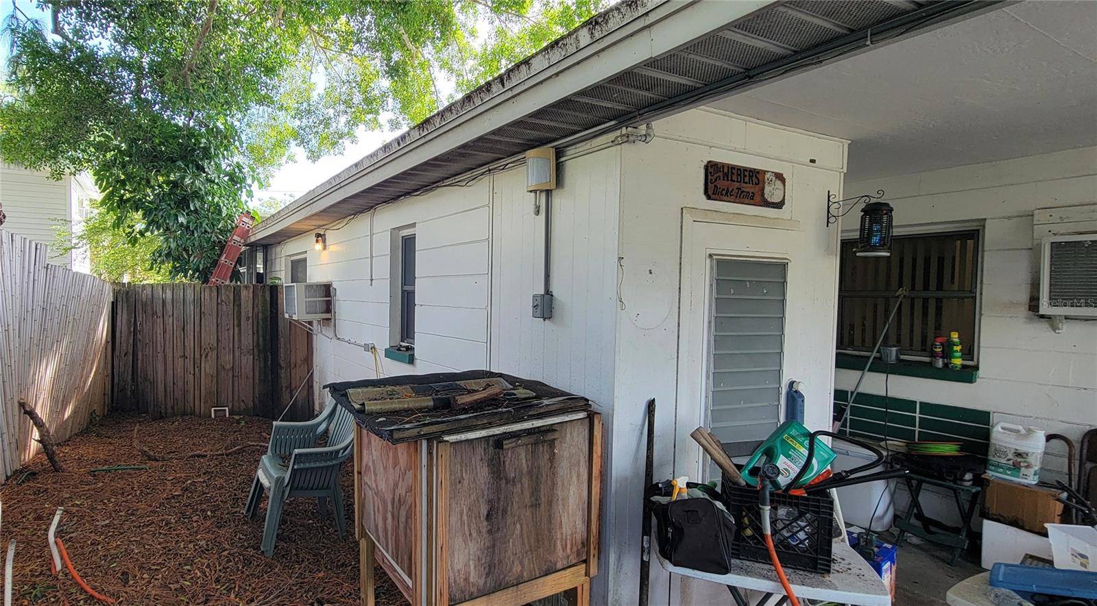 546 35TH AVE N, St Petersburg, FL 33704