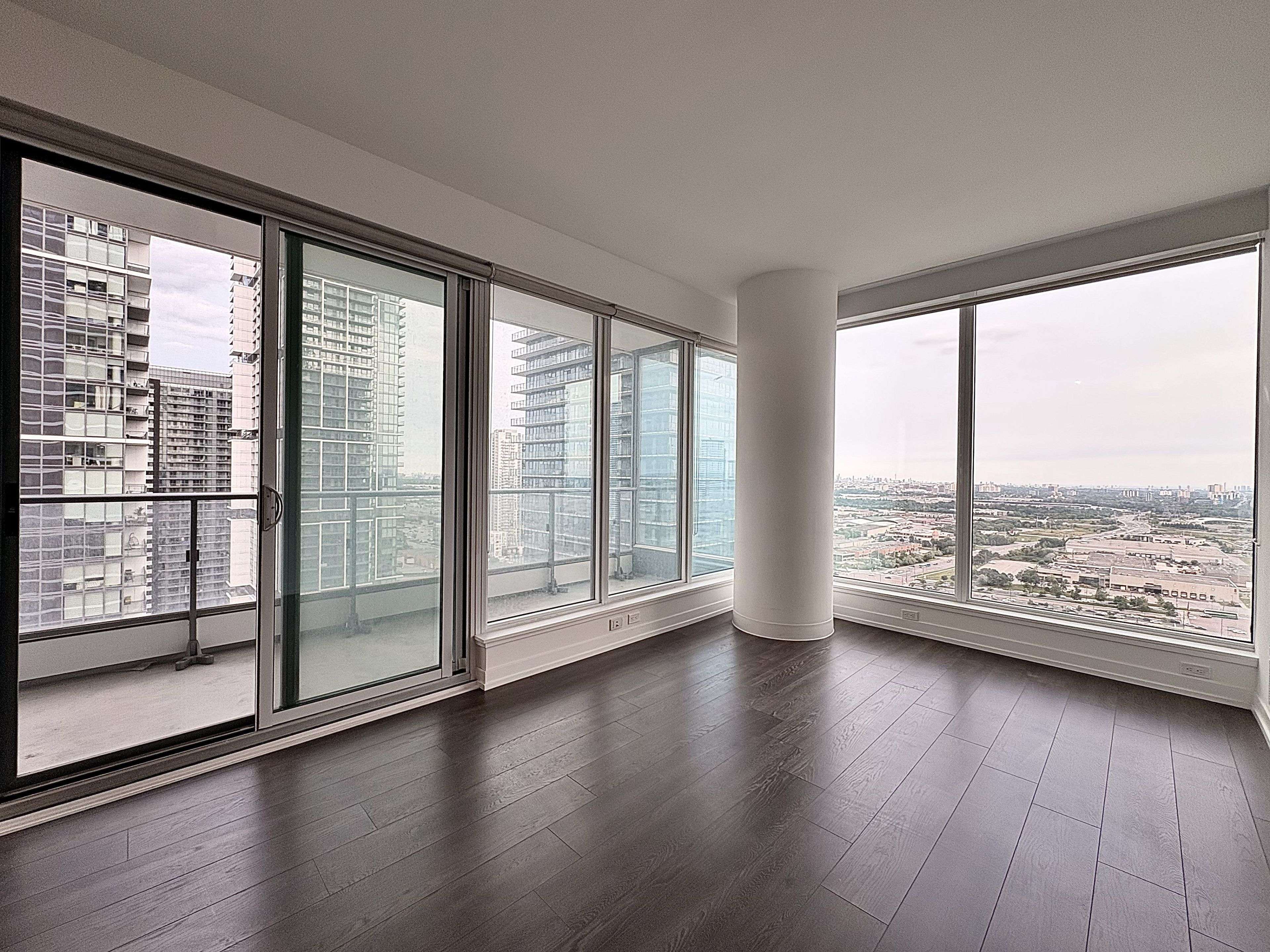 950 Portage Pkwy #3006, Vaughan, ON L4K 0J7