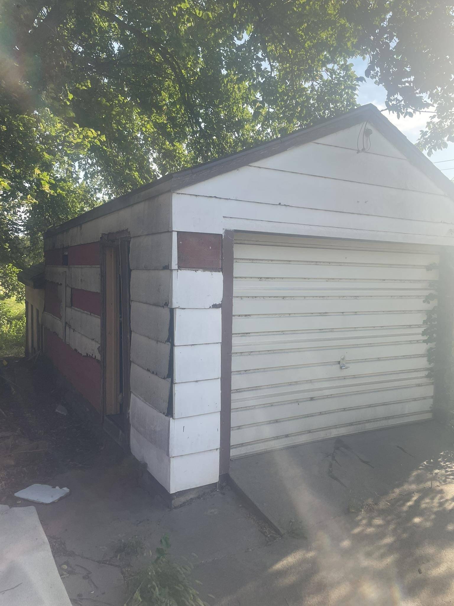 1107 Main, Kiowa, KS 67070