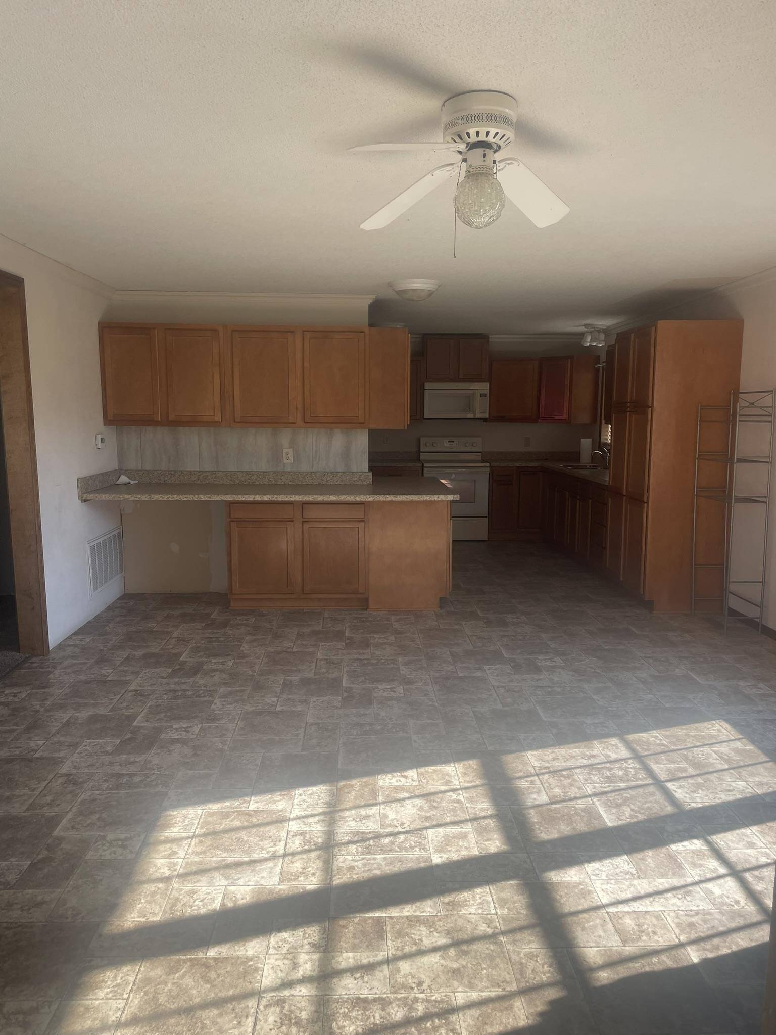 1107 Main, Kiowa, KS 67070