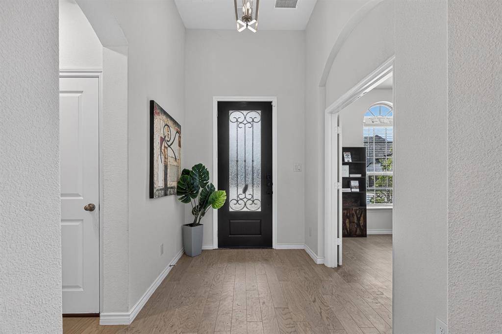 533 Cedarwood Street, Little Elm, TX 76227