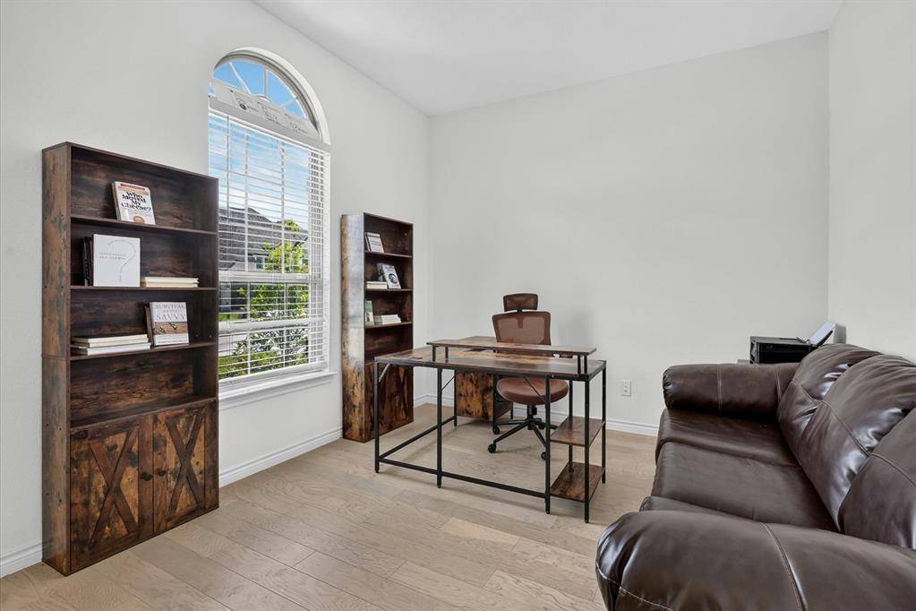 533 Cedarwood Street, Little Elm, TX 76227