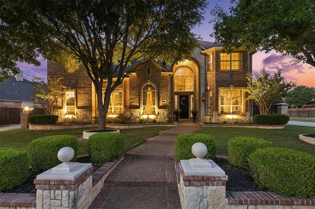 10624 Star Meadow Drive, Frisco, TX 75033