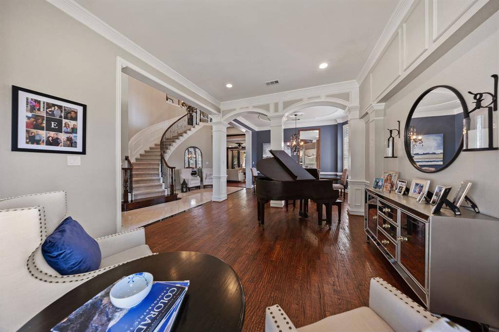10624 Star Meadow Drive, Frisco, TX 75033