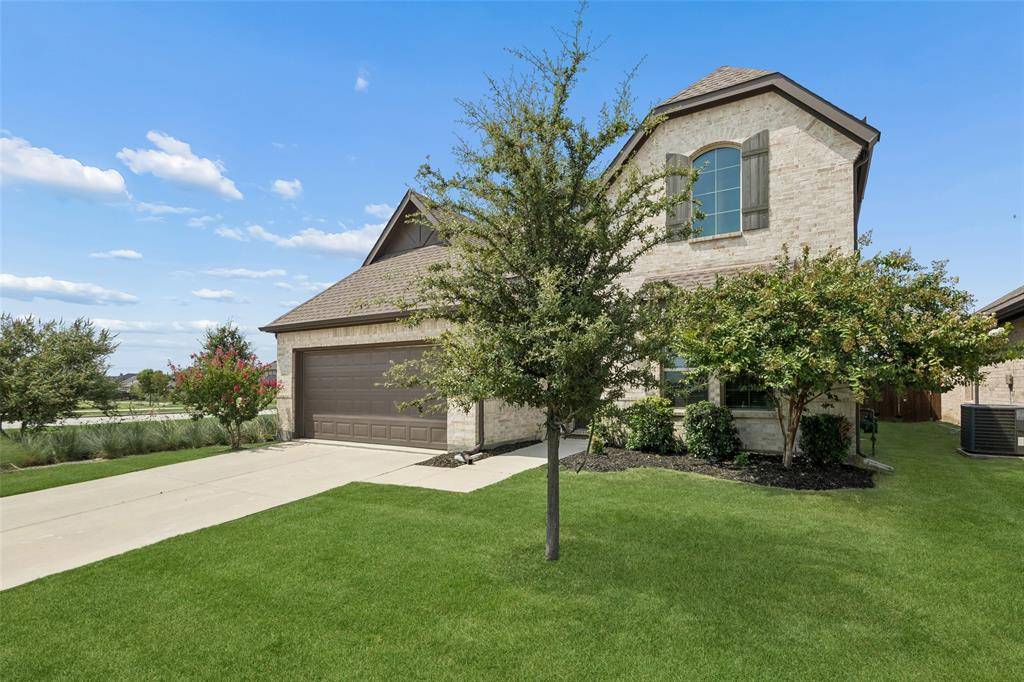 621 Hummingbird Drive, Celina, TX 75009