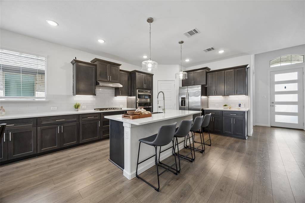 621 Hummingbird Drive, Celina, TX 75009