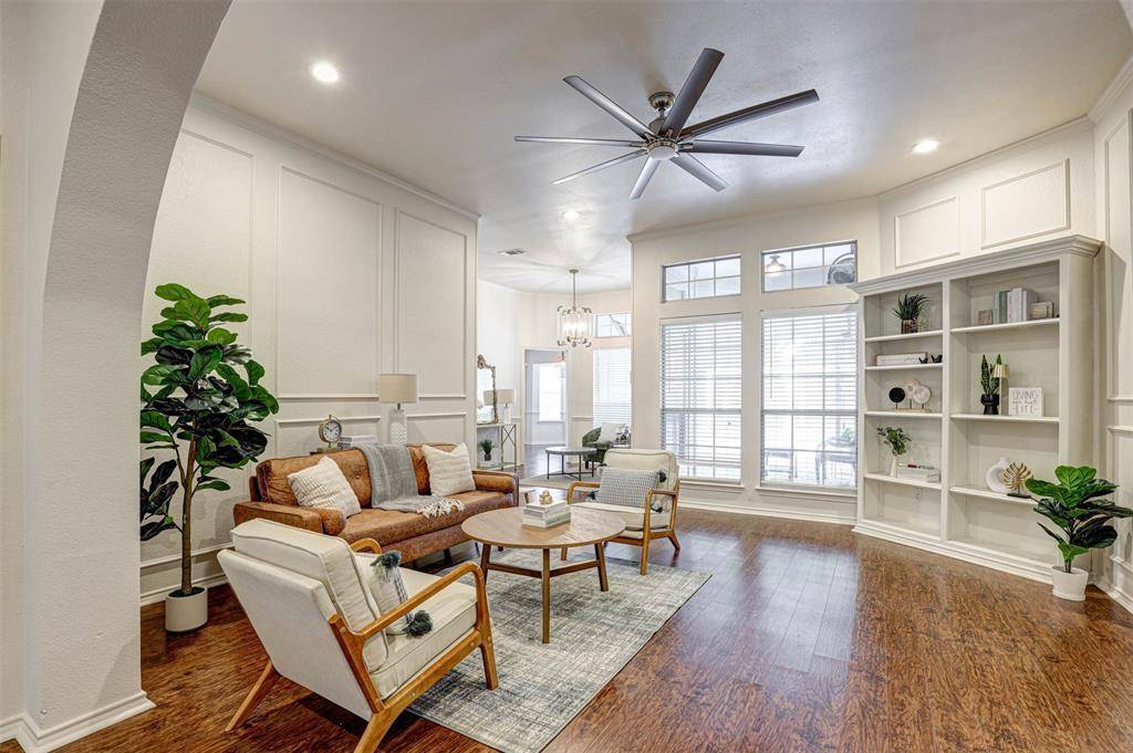 7104 Cook Circle, North Richland Hills, TX 76182