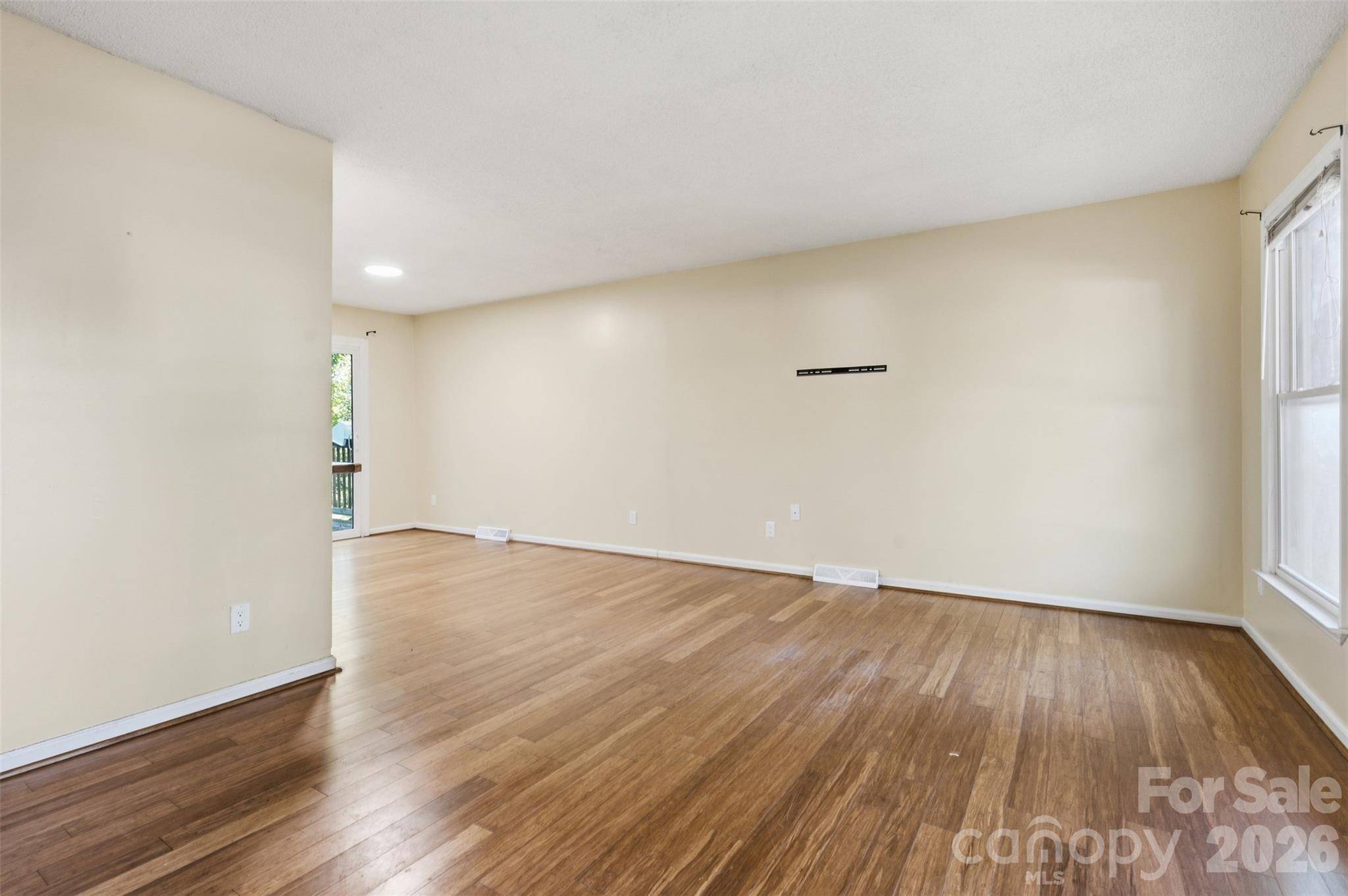 609 Old Farm RD, Statesville, NC 28625