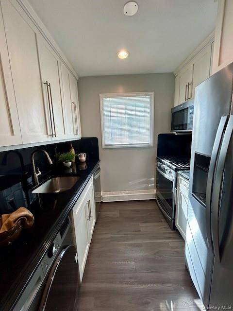 11 South Saxon AVE #7F, Bay Shore, NY 11706