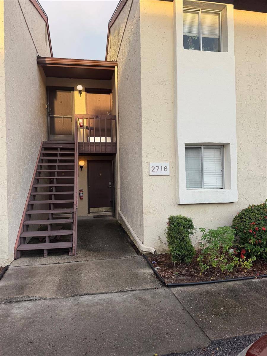2716 HIDDEN LAKE BLVD #C, Sarasota, FL 34237