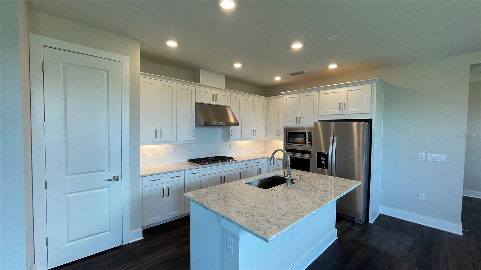 18519 DAYSPRING PL, Venice, FL 34293