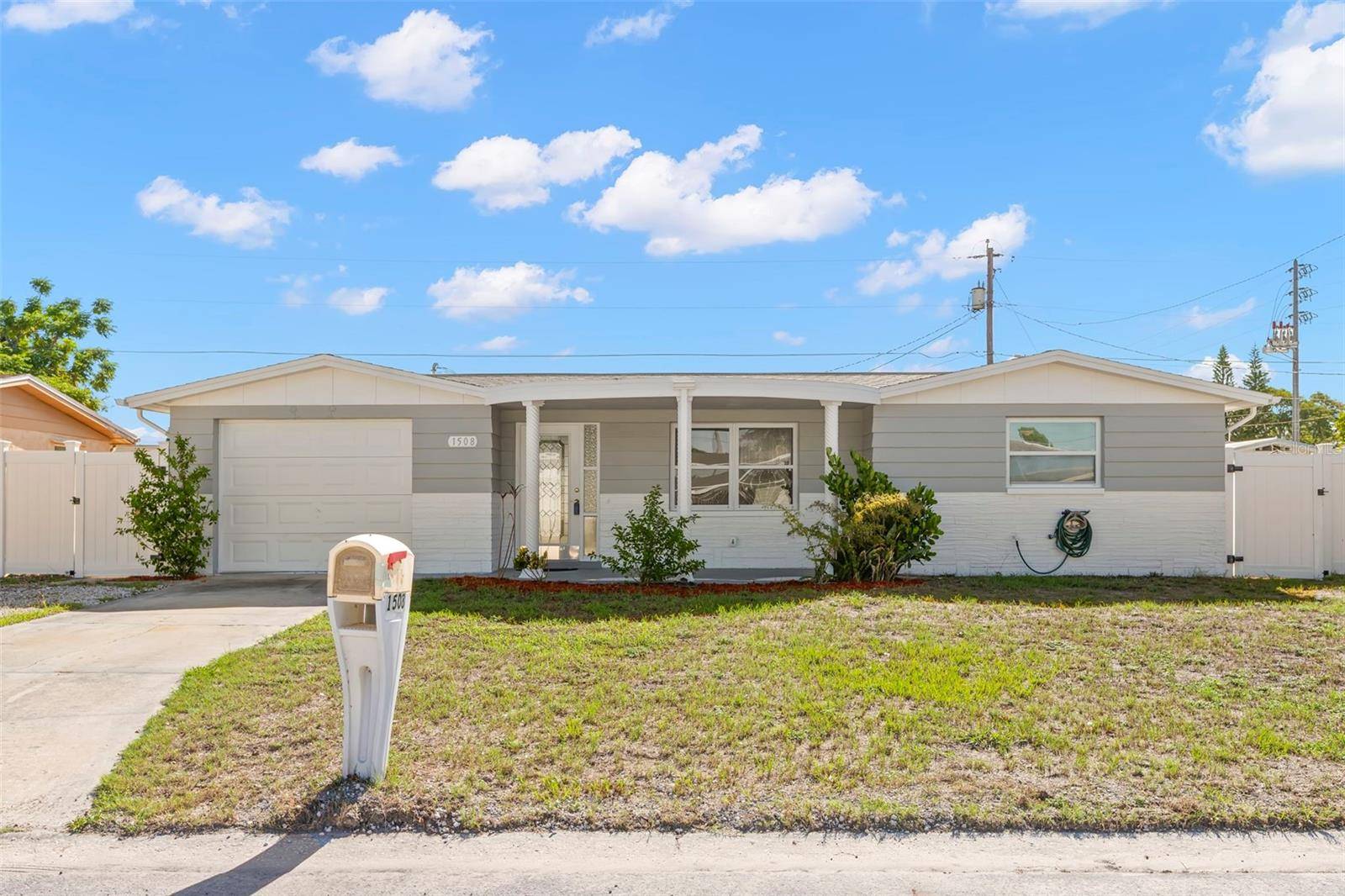 1508 DERRICK ST, Holiday, FL 34690