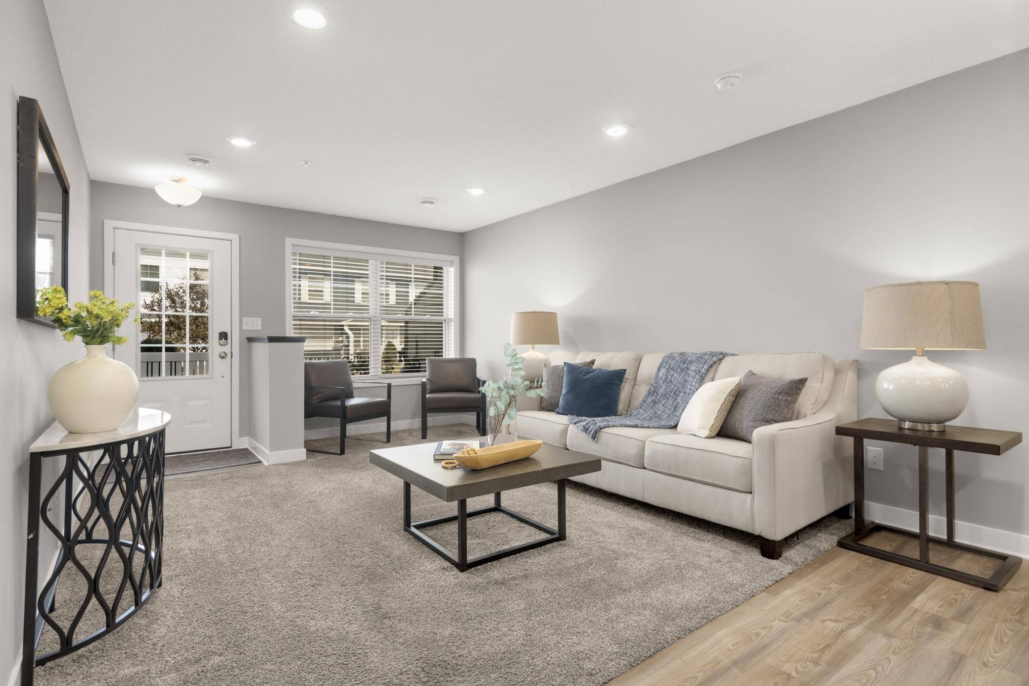 4839 Martingale DR, Woodbury, MN 55129