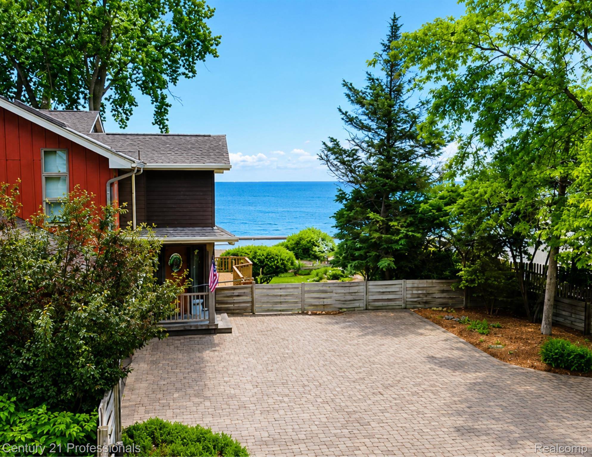 3668 Shorewood RD, Burtchville Township, MI 48059