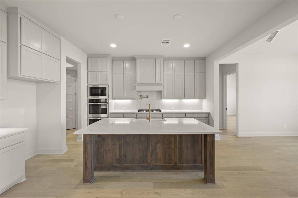 6451 Cedar Elm Road, Midlothian, TX 76065