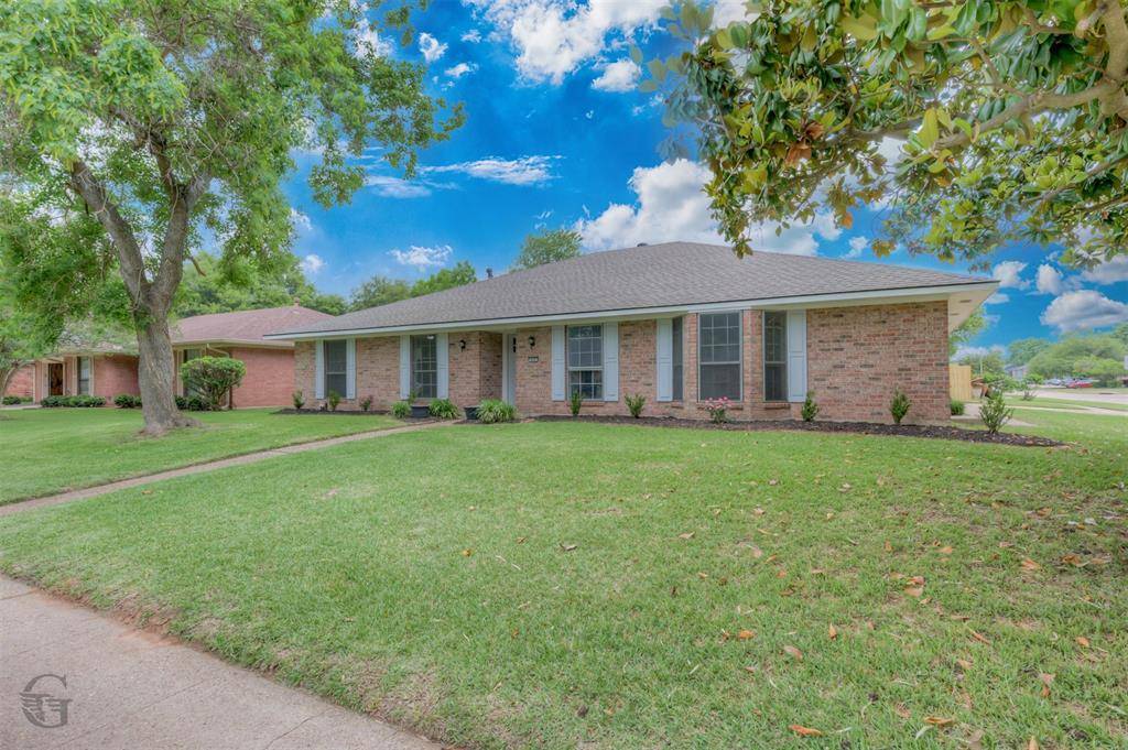 600 Rock Hollow Drive, Shreveport, LA 71115