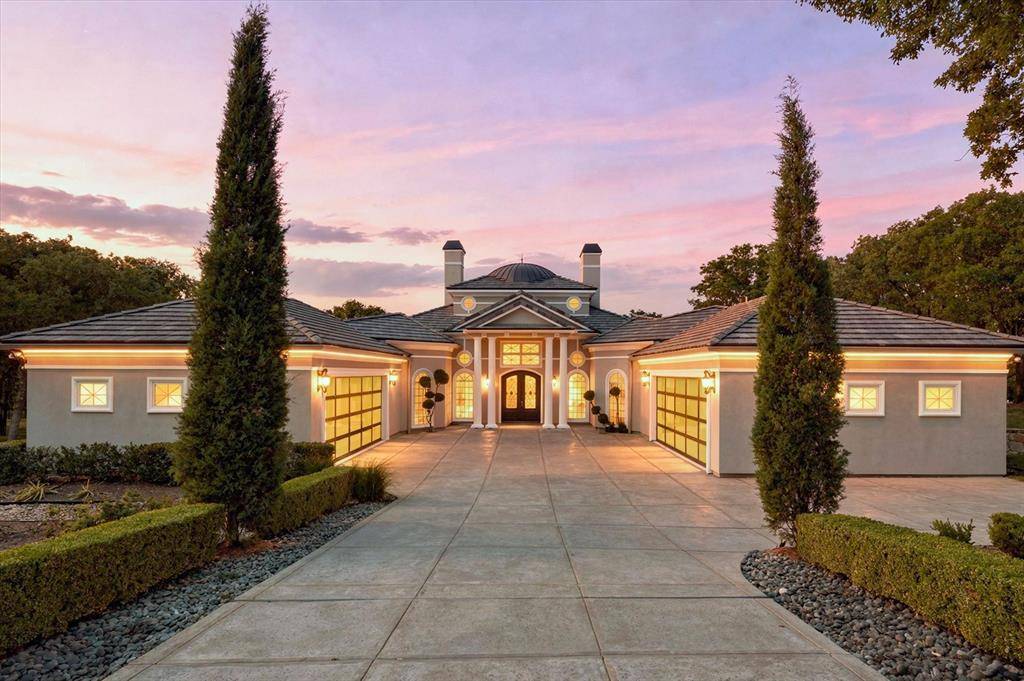 8600 Baltusrol Drive, Flower Mound, TX 75022