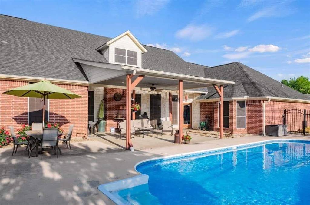 314 County Road 3585, Dike, TX 75437