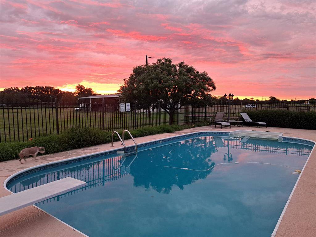 314 County Road 3585, Dike, TX 75437