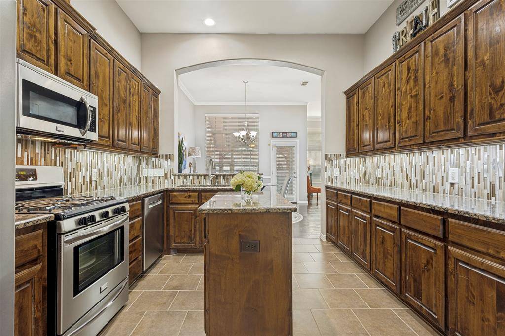 6409 Eagle Nest Drive, Garland, TX 75044