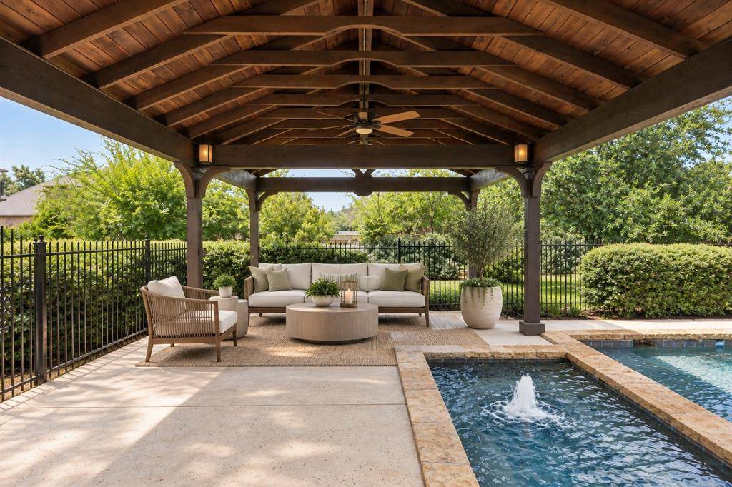 2012 Woodbine Circle, Southlake, TX 76092