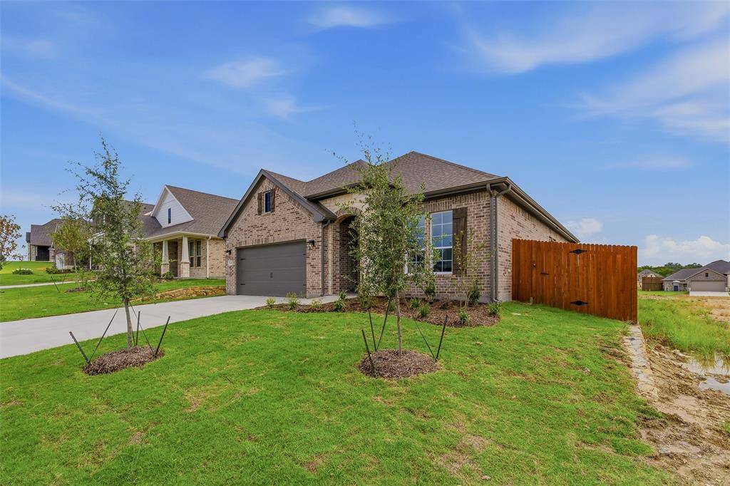 504 Vista Ridge Drive, Weatherford, TX 76087