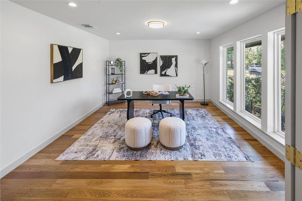 7117 Mimosa Lane, Dallas, TX 75230