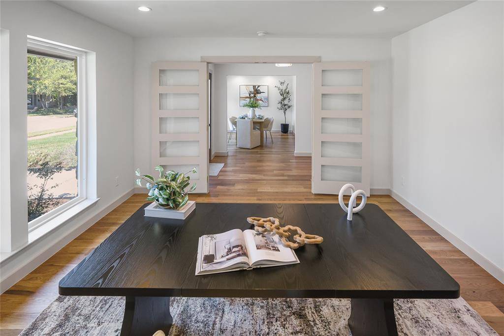7117 Mimosa Lane, Dallas, TX 75230