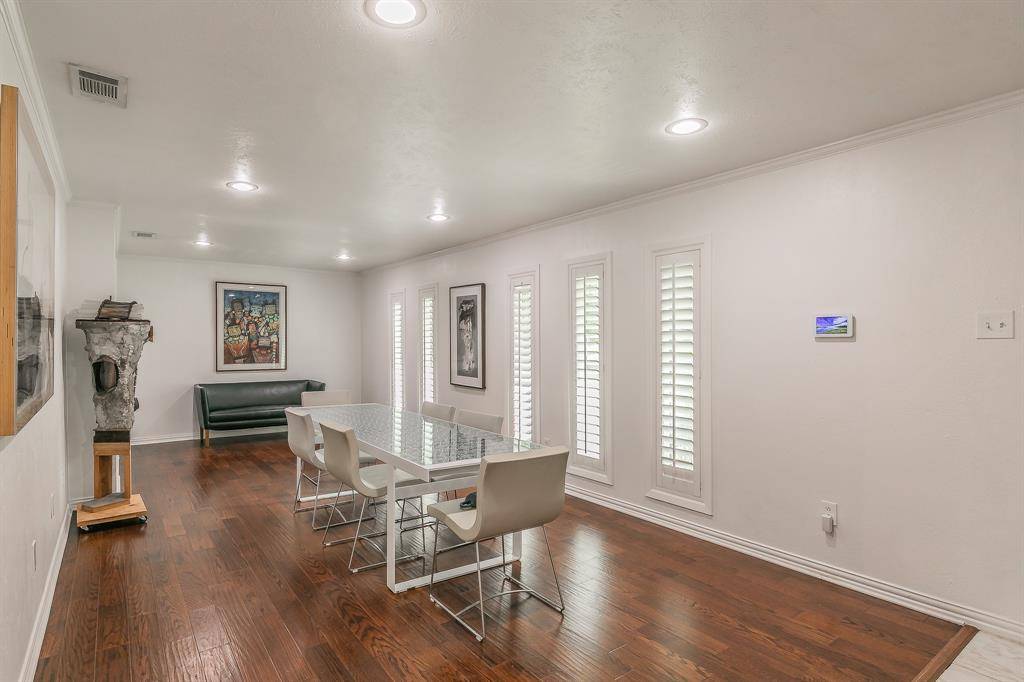 8559 S Mediterranean Circle, Dallas, TX 75238