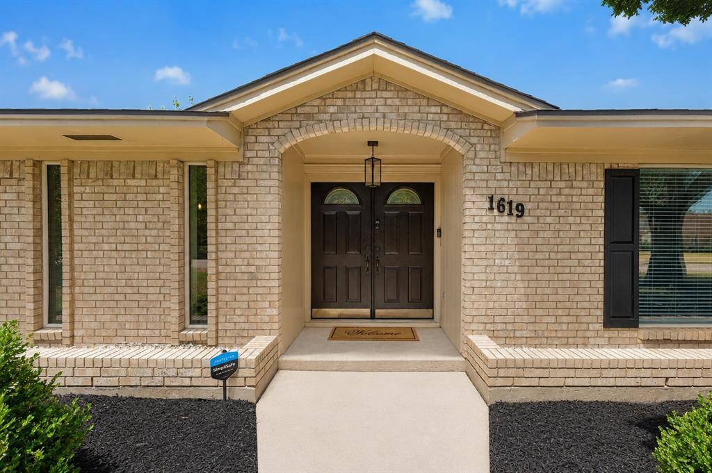 1619 University Drive, Richardson, TX 75081