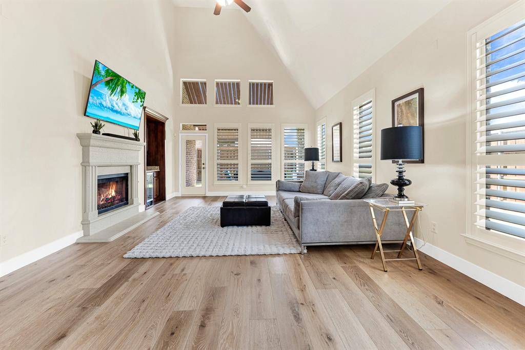 6777 Parker Creek Place, Frisco, TX 75034