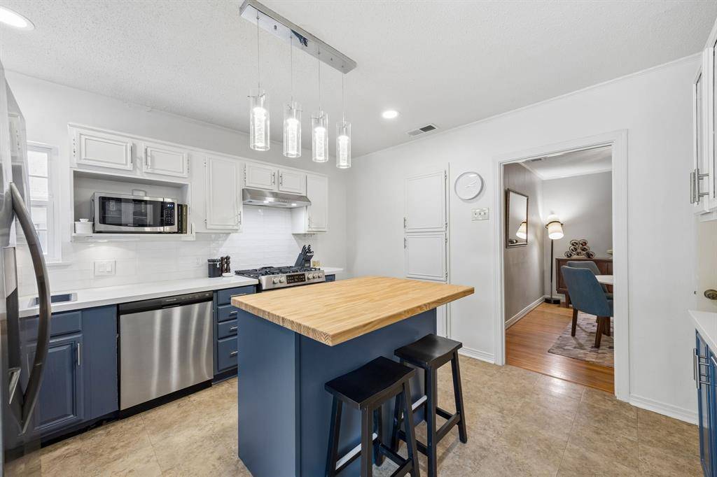 1147 N Windomere Avenue, Dallas, TX 75208