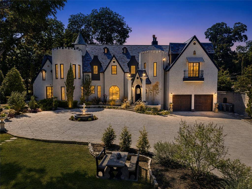 6941 Gaston Avenue, Dallas, TX 75214