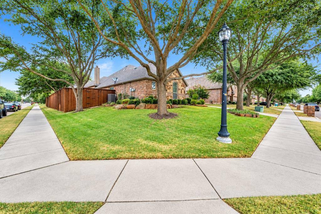 9518 Avalon Drive, Frisco, TX 75035