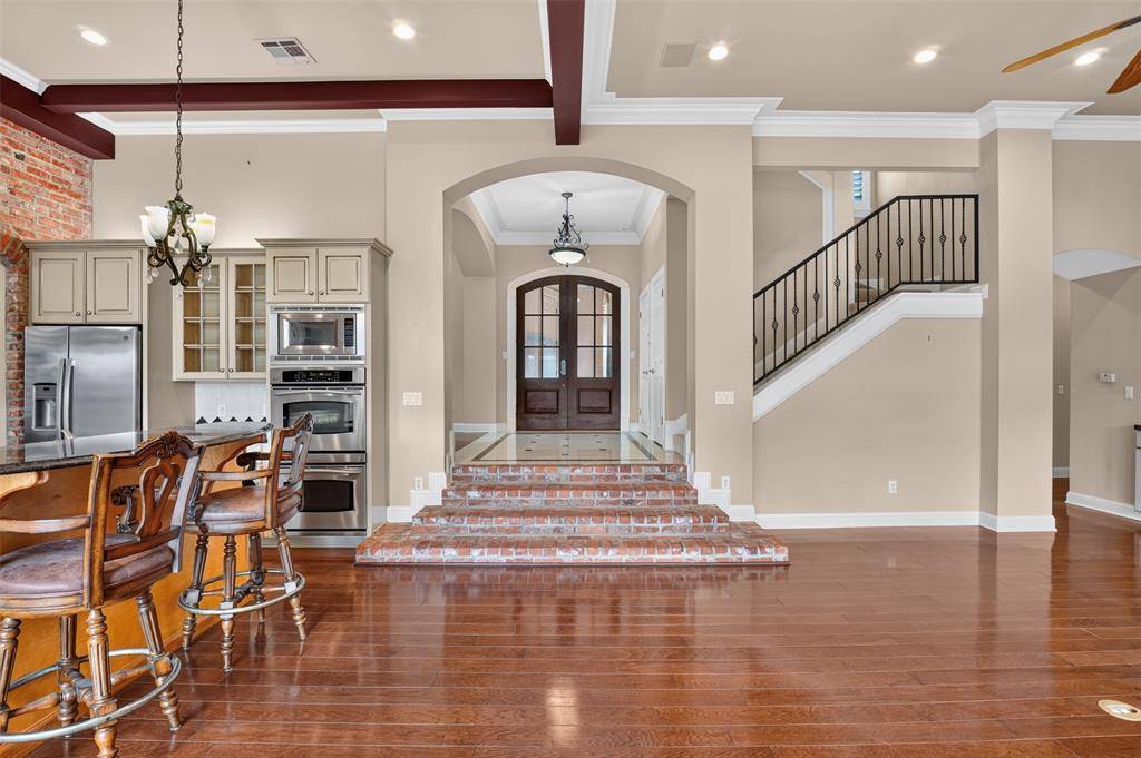 18 Beaux Rivages Drive, Shreveport, LA 71106