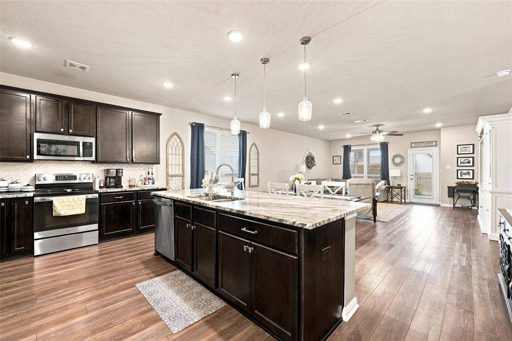 11401 Solar Street, Lorena, TX 76655