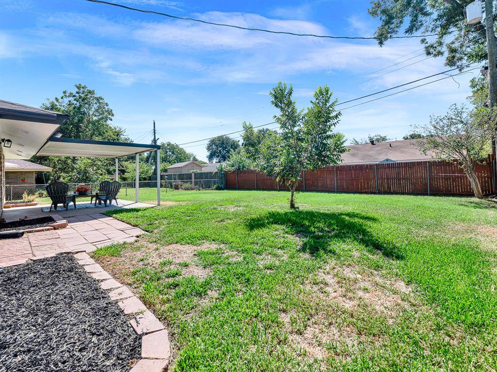 1926 Normandy Drive, Irving, TX 75060