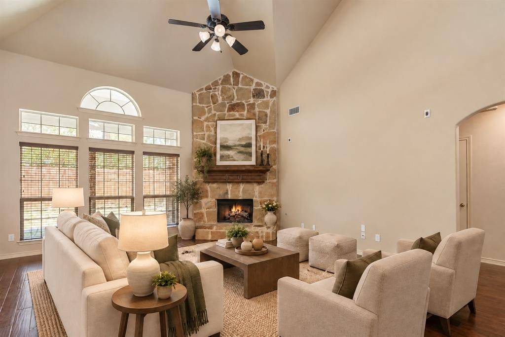 5716 Coleto Creek Circle, Fort Worth, TX 76179