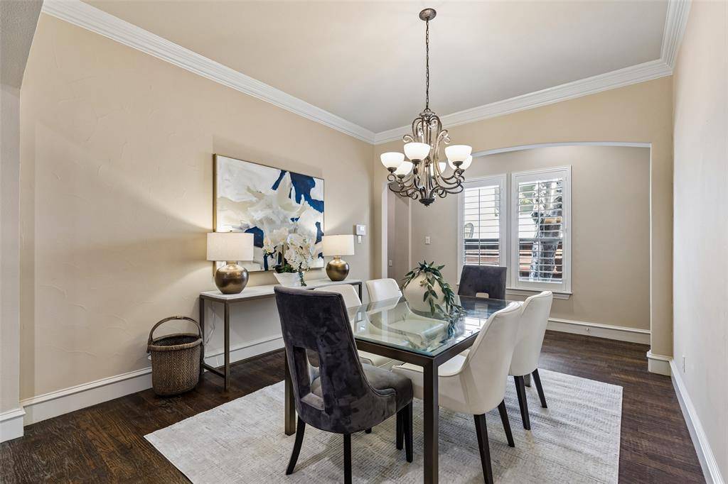 8523 Lakemont Drive, Dallas, TX 75209
