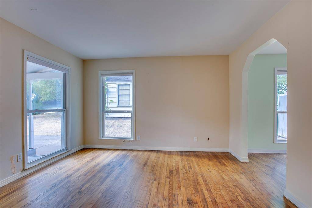 1806 Lakeland Drive, Dallas, TX 75218