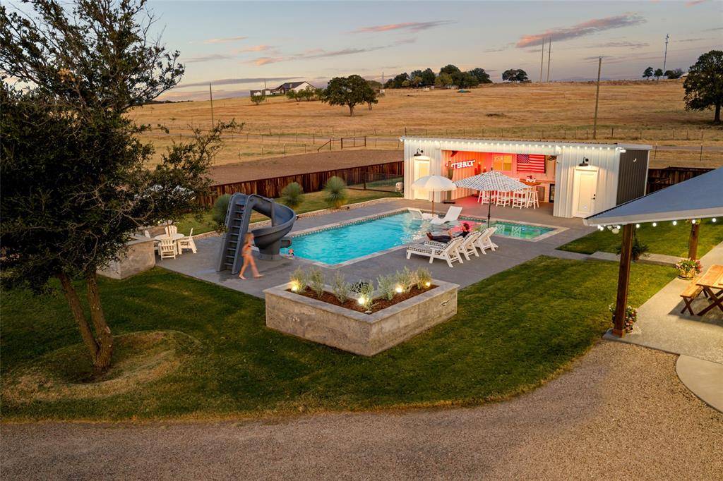 2910 County Road 386, Stephenville, TX 76401