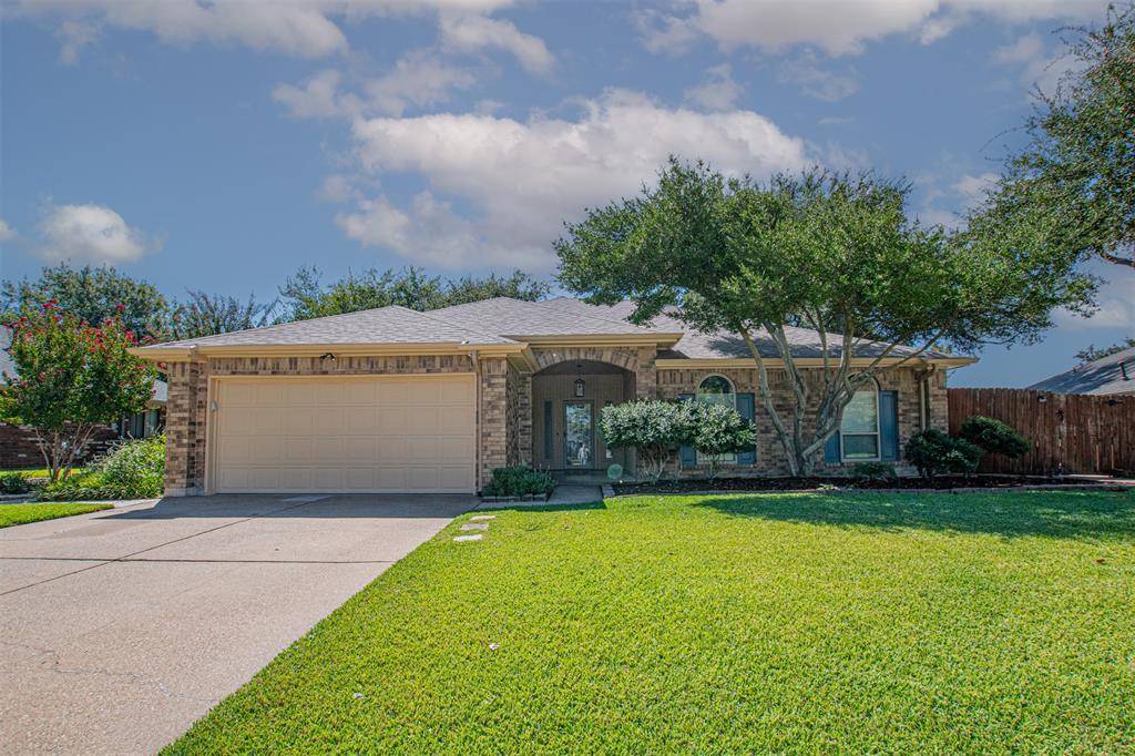 6620 Springhill Drive, Watauga, TX 76148