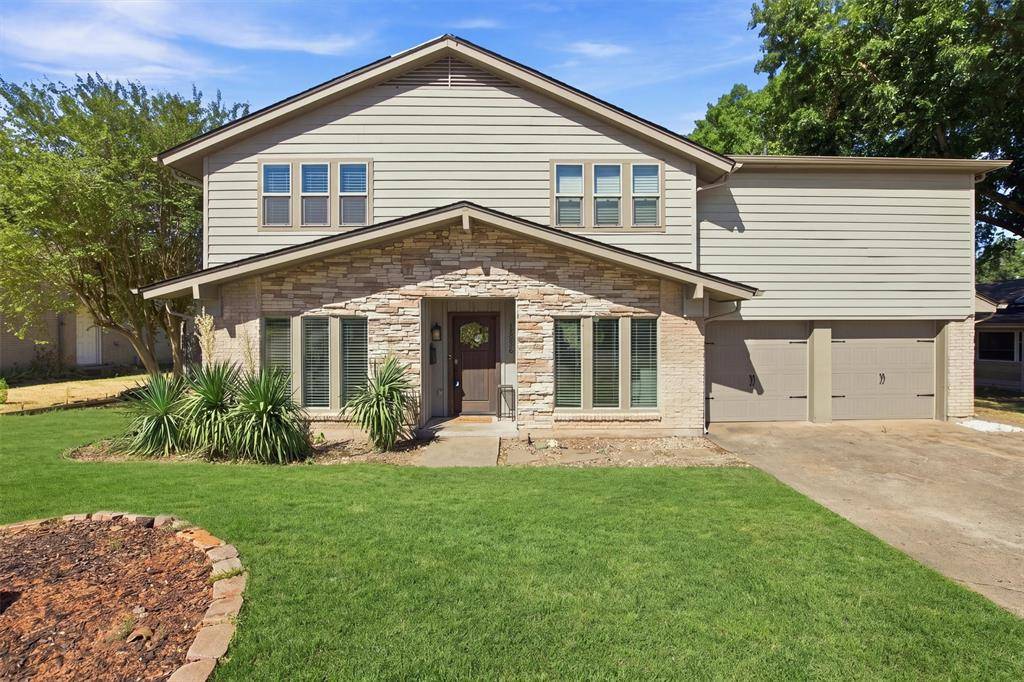12235 Treeview Lane, Farmers Branch, TX 75234