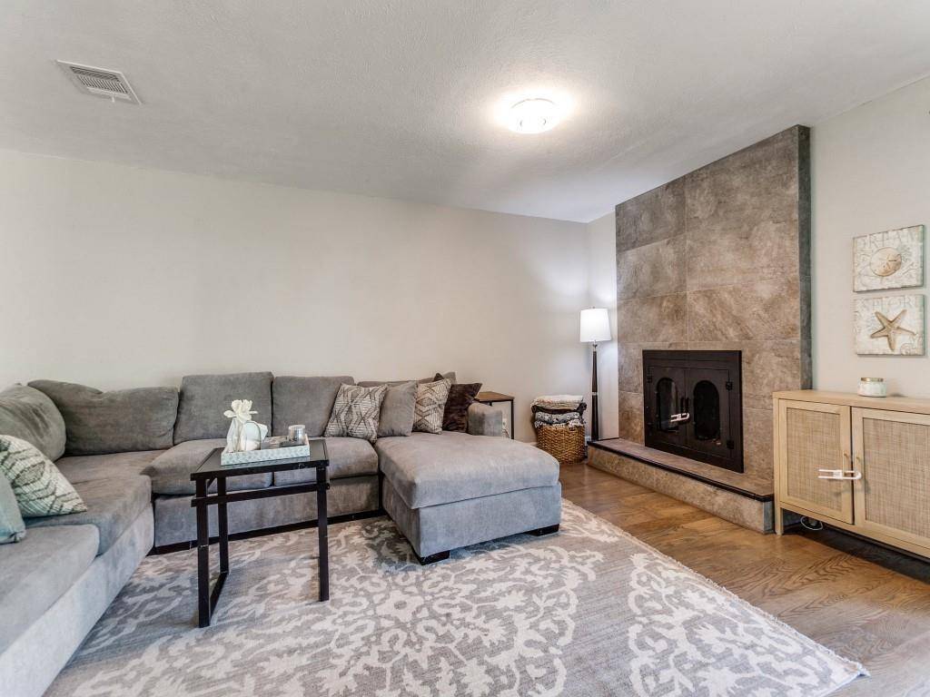 12235 Treeview Lane, Farmers Branch, TX 75234