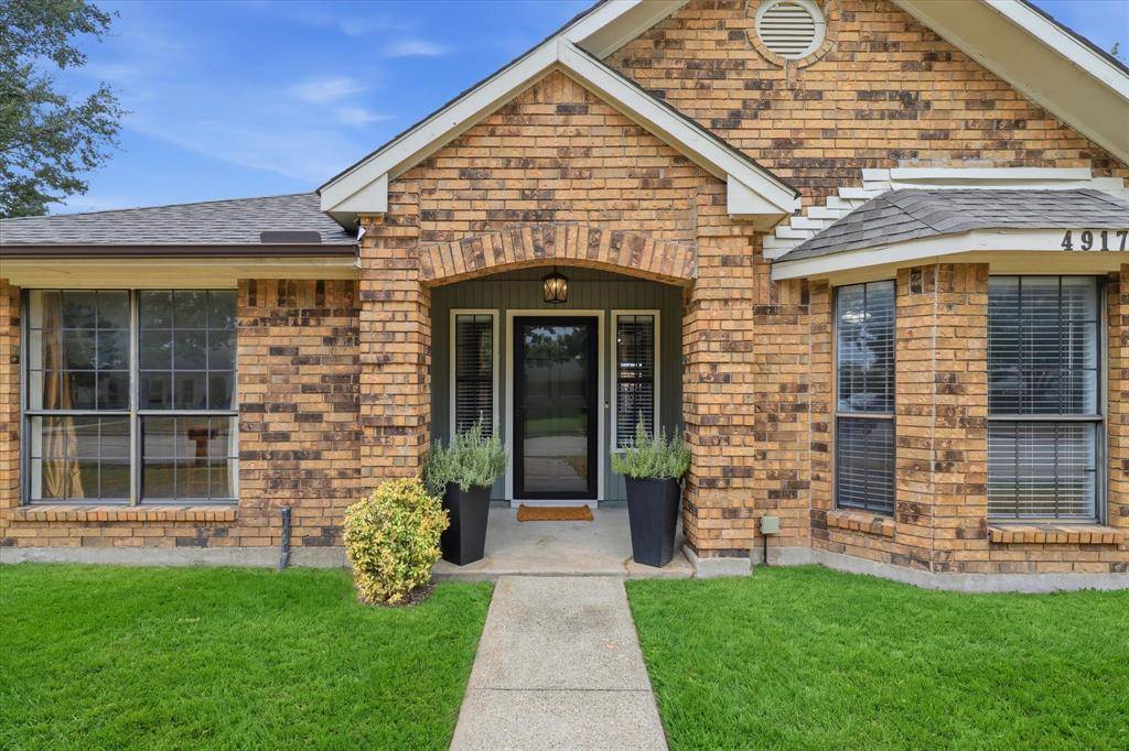 4917 Orchard Drive, Sachse, TX 75048