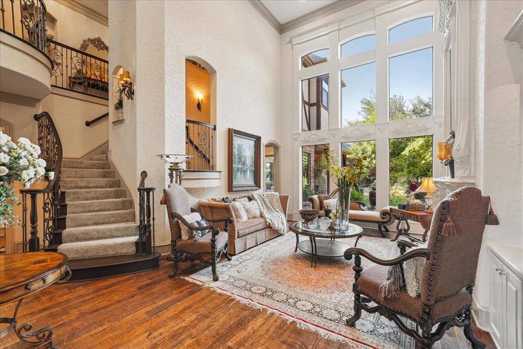 206 Gallant Court, Colleyville, TX 76034
